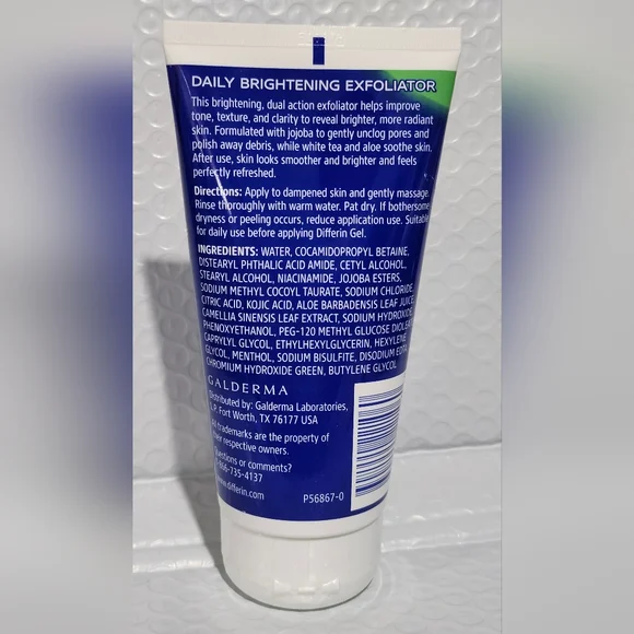 Differin Cleanse Daily Brightening Exfoliator Cleanse - Picture 6 of 7